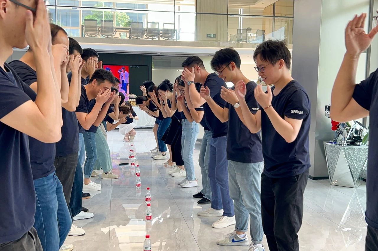 雷竞技免费下载
精密团队游戏
